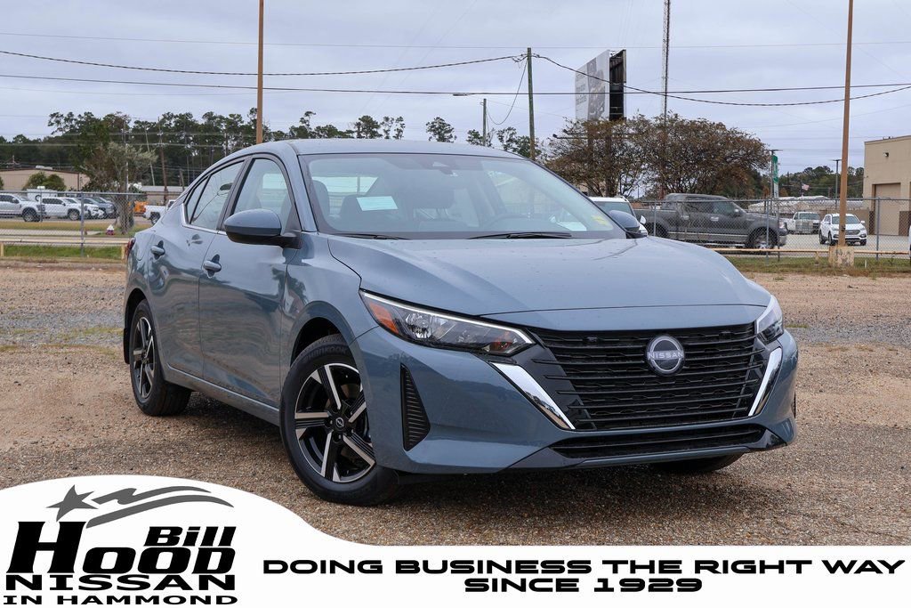 New 2025 Nissan Sentra SV image 1