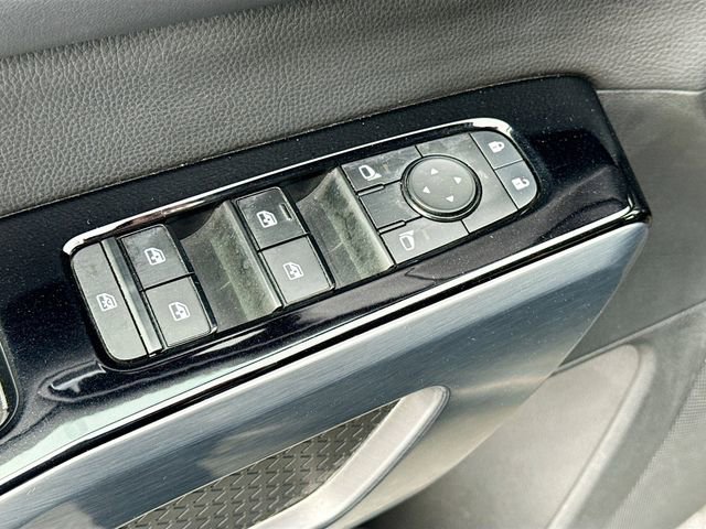 Used 2023 Nissan Pathfinder SL image 20