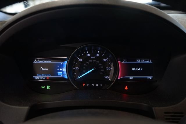 Used 2017 Ford Explorer XLT w/ Equipment Group 202A AWD/4WD image 20