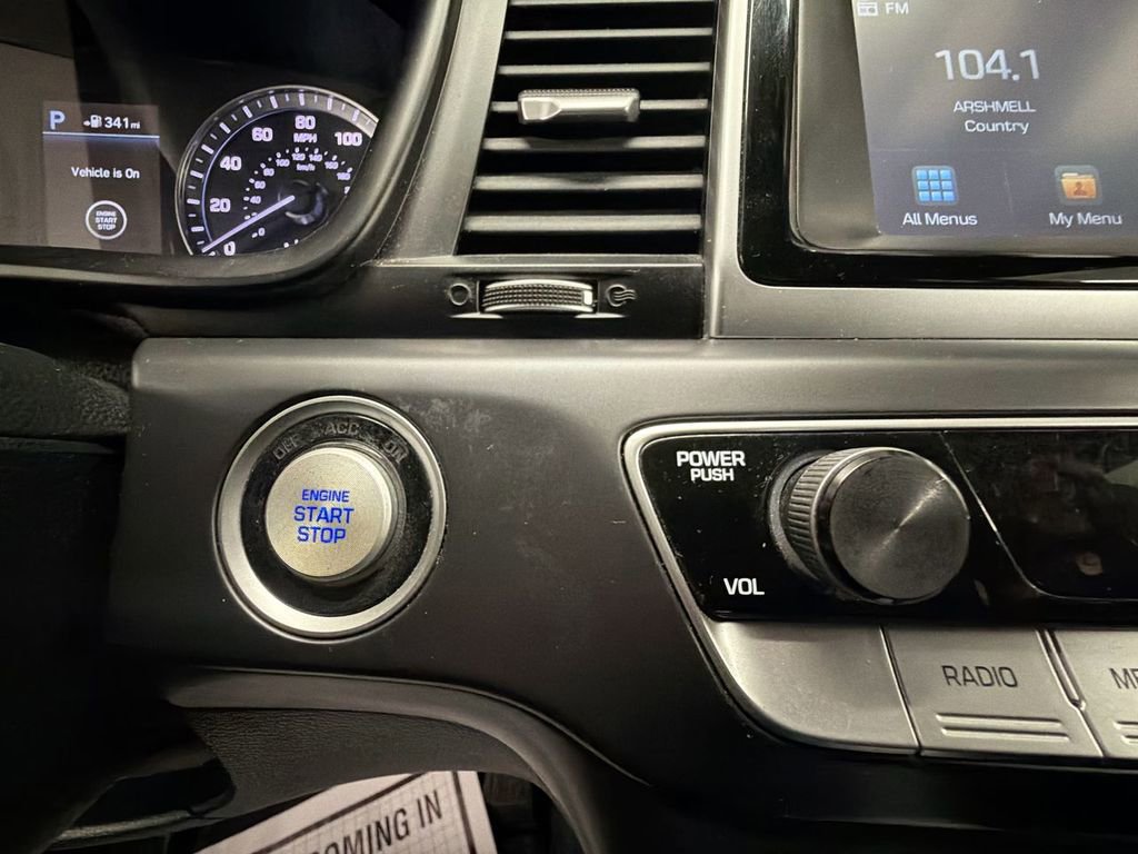 Used 2019 Hyundai Sonata Limited FWD image 16