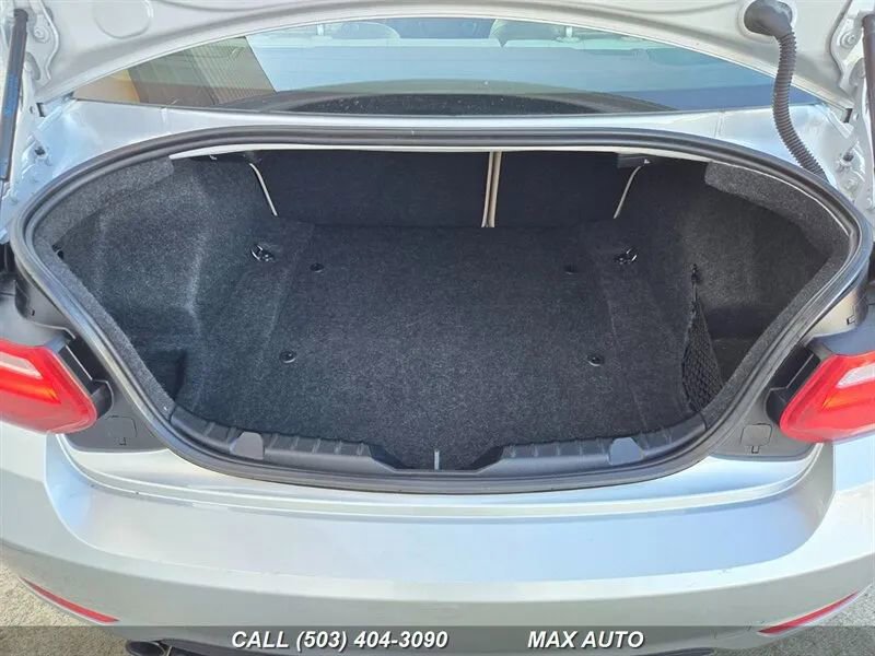 Used 2017 BMW 230i Coupe image 16