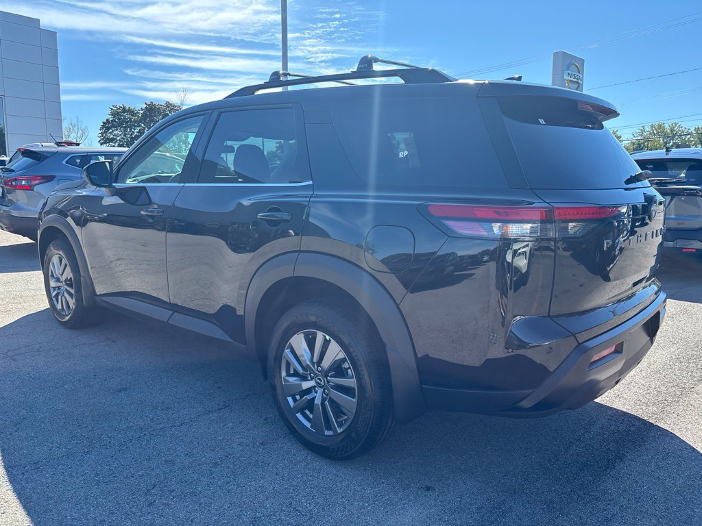 New 2026 Nissan Pathfinder SV AWD/4WD image 8