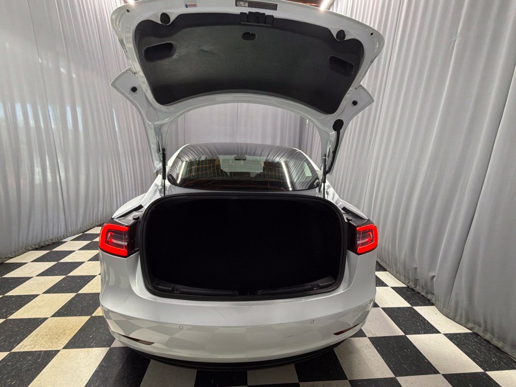 Used 2019 Tesla Model 3 Standard Range RWD image 7
