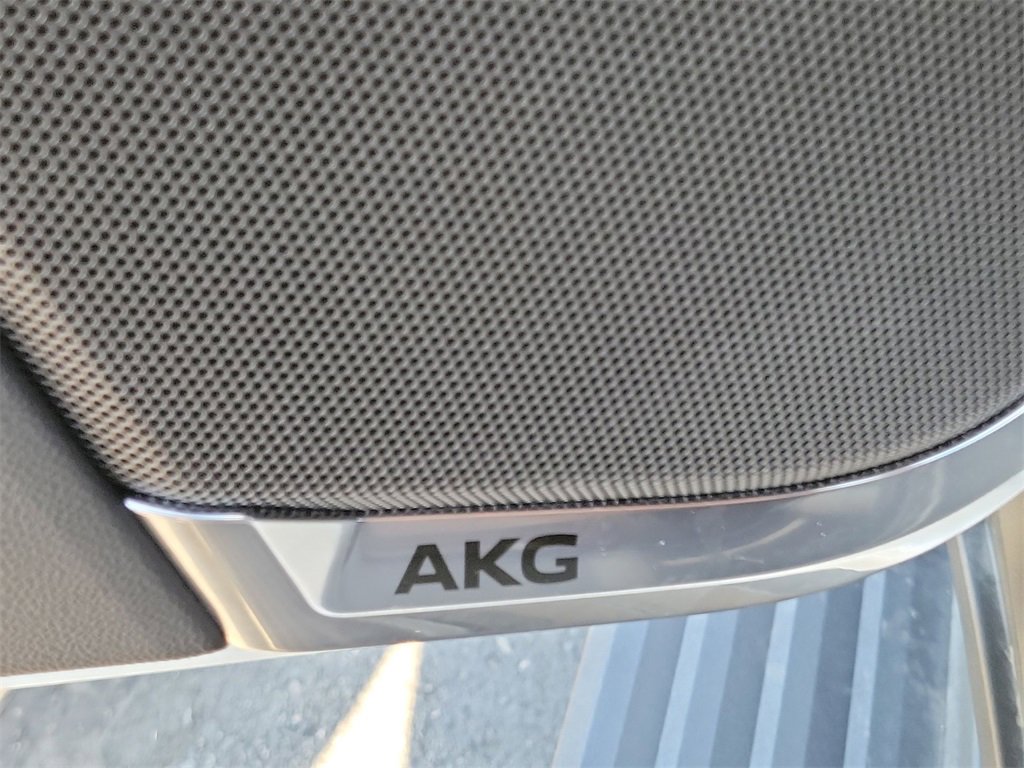 Used 2025 Cadillac Escalade Sport image 24