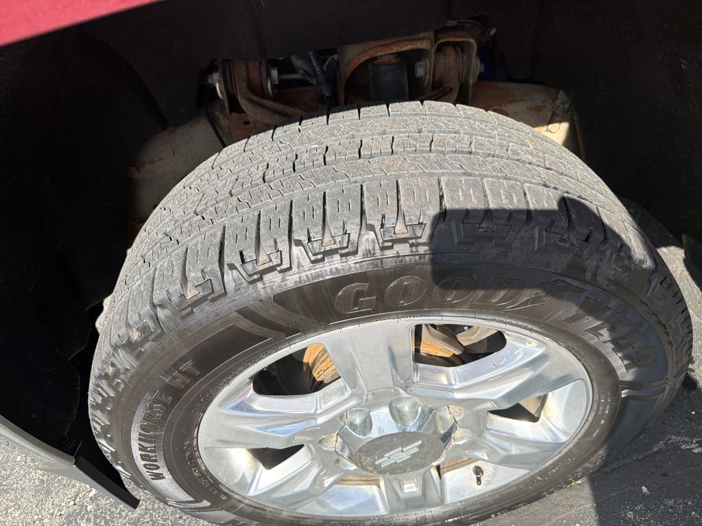 Used 2017 Chevrolet Silverado 2500 LTZ w/ Duramax Plus Package AWD/4WD image 29