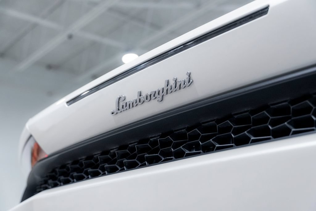 Used 2016 Lamborghini Huracan LP 610-4 AWD/4WD image 30