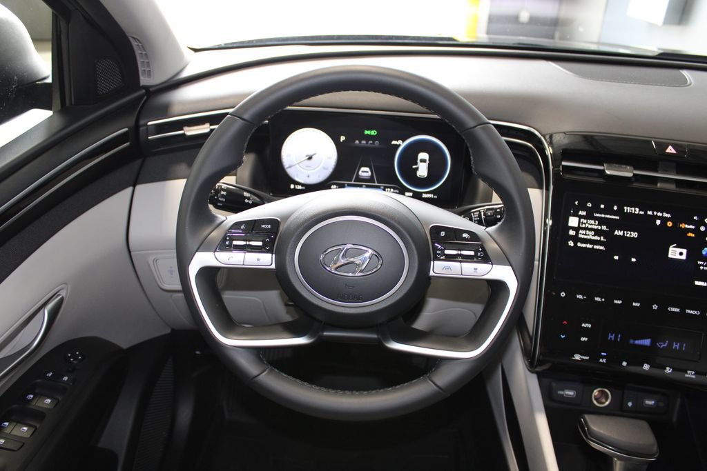 Used 2024 Hyundai Tucson SEL w/ Convenience Package AWD/4WD image 11
