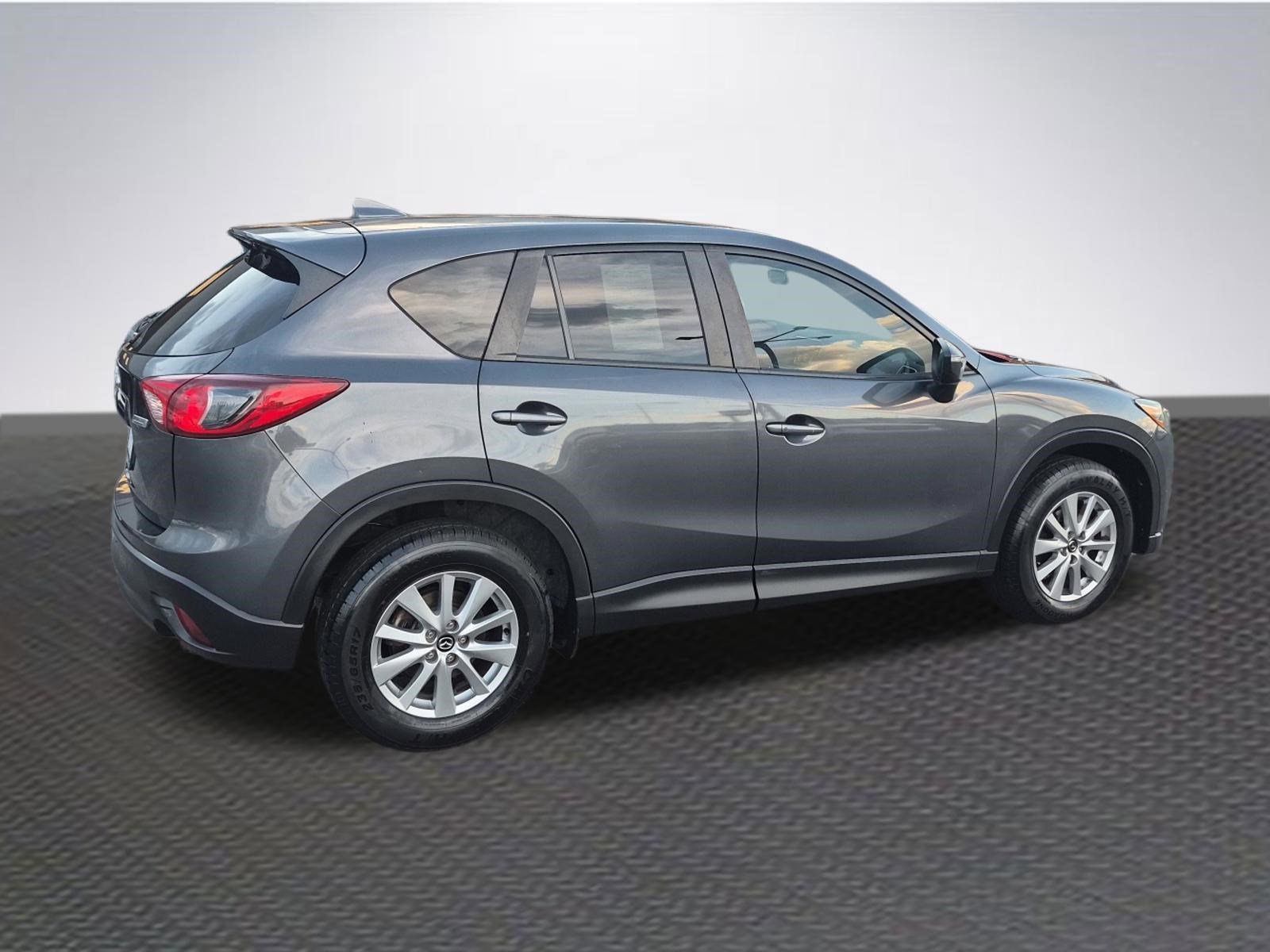 Used 2016 MAZDA CX-5 Touring image 4