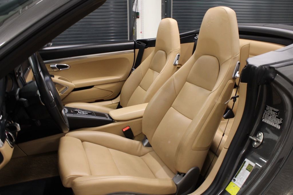 Used 2016 Porsche 911 Carrera S image 5