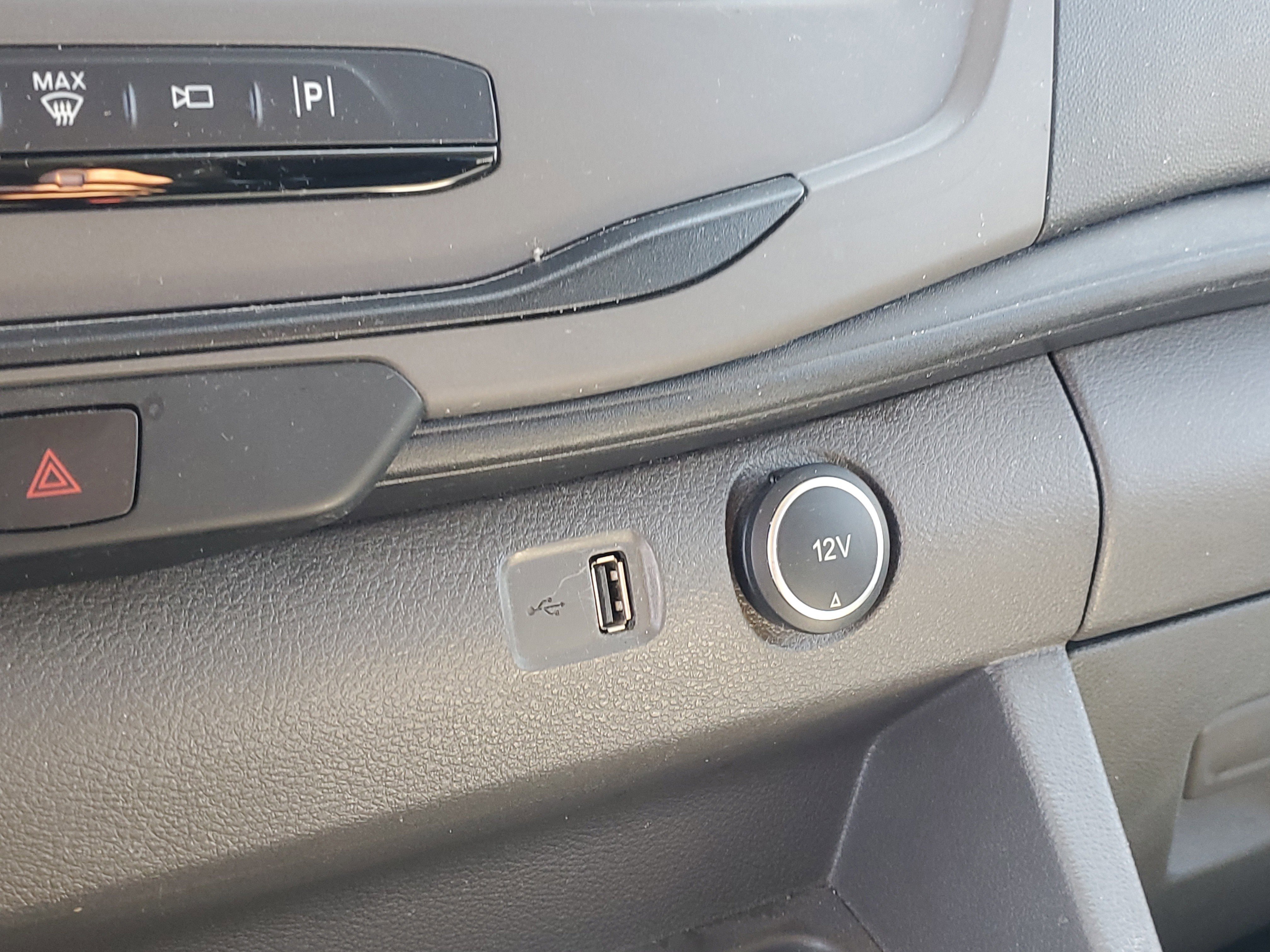 Used 2022 Ford Transit 350 XLT image 26