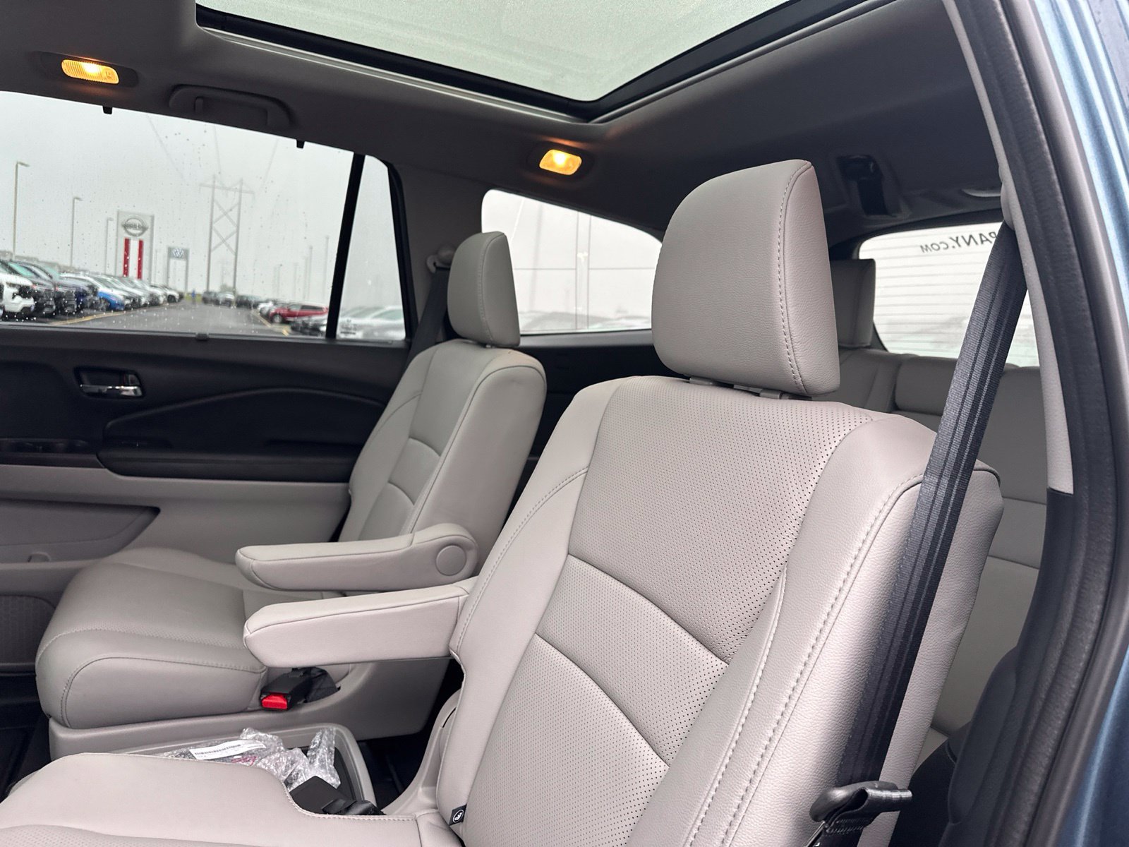 Used 2017 Honda Pilot Elite image 25