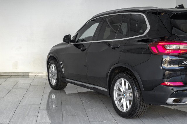 Used 2020 BMW X5 xDrive40i w/ Convenience Package AWD/4WD image 54