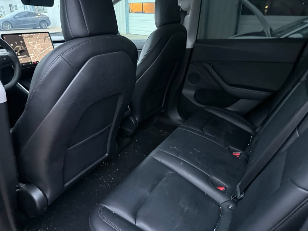 Used 2021 Tesla Model Y 2WD image 17