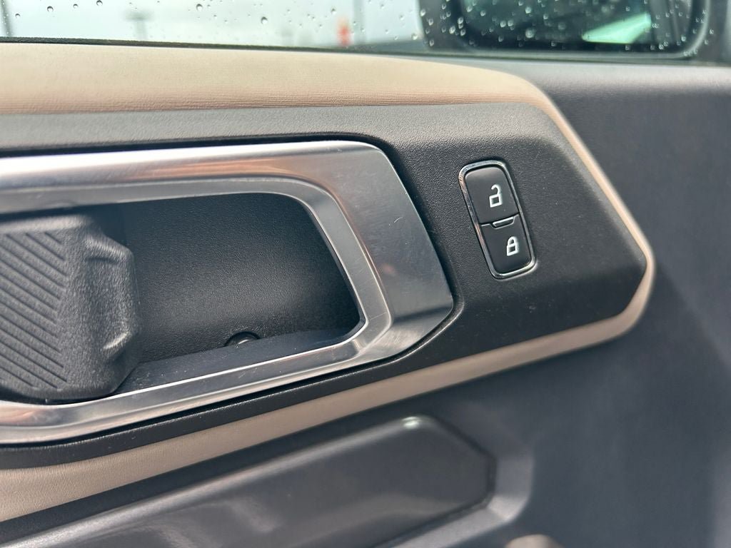 Used 2021 Ford Bronco Wildtrak AWD/4WD image 23