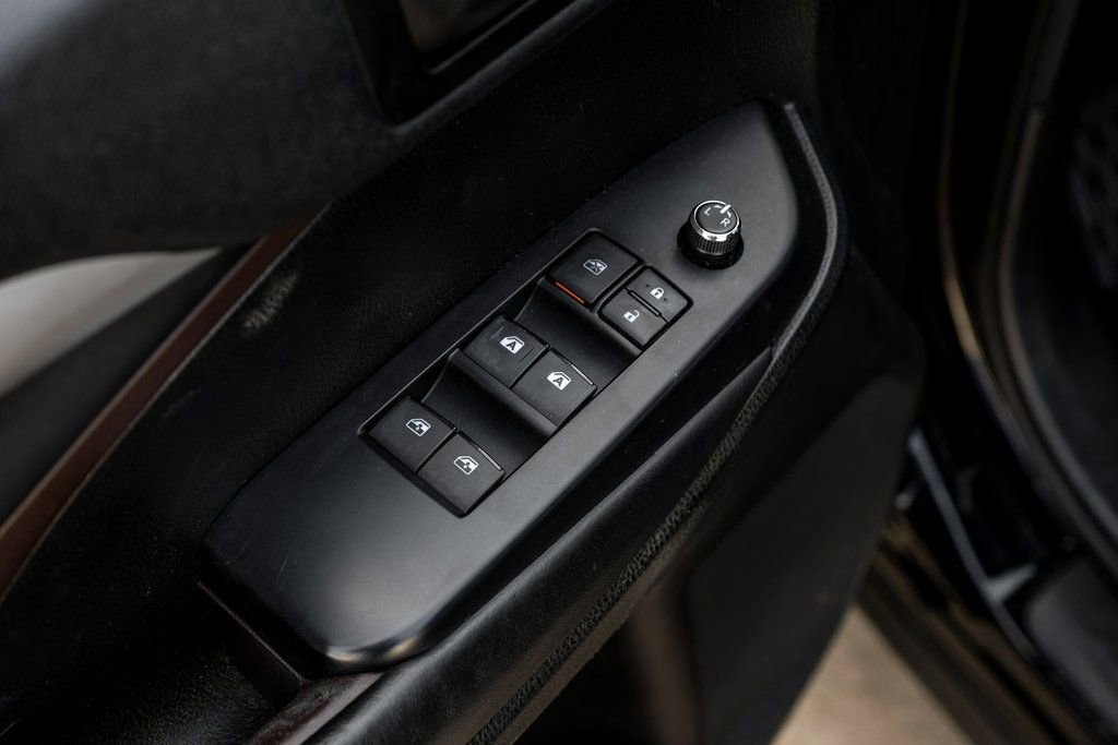 Used 2017 Toyota Highlander Plus image 53