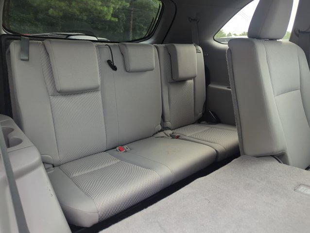 Used 2019 Toyota Highlander LE FWD image 23