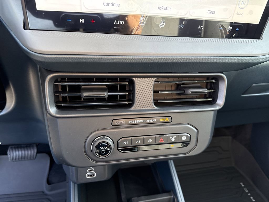 New 2026 Ford Maverick XL w/ 4K Tow Package image 27