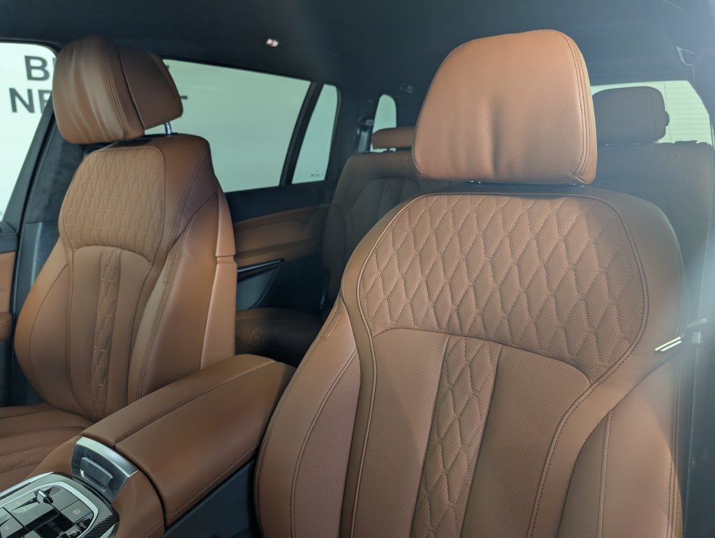 New 2027 BMW X7 M60i AWD/4WD image 12