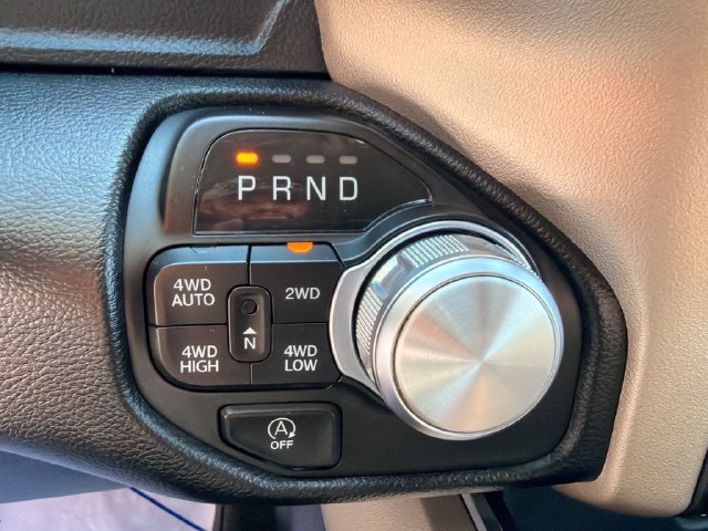 Used 2022 RAM 1500 Laramie AWD/4WD image 27