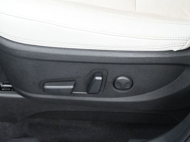 Used 2023 Kia Telluride EX image 11