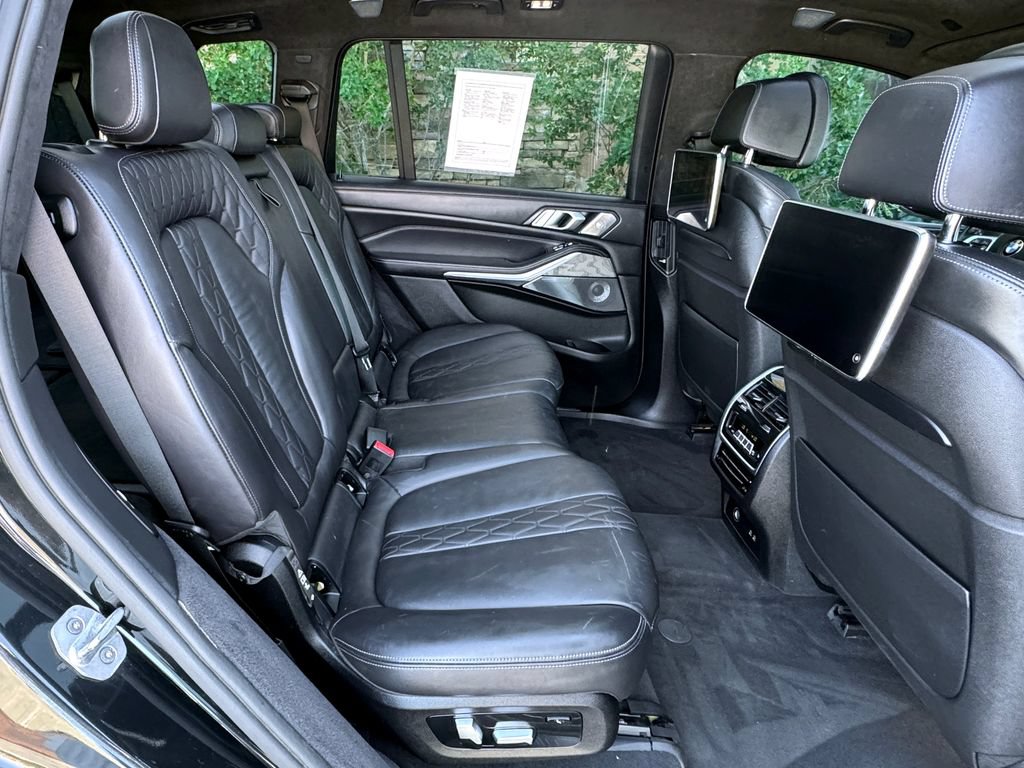 Used 2019 BMW X7 xDrive50i w/ Dynamic Handling Package AWD/4WD image 40
