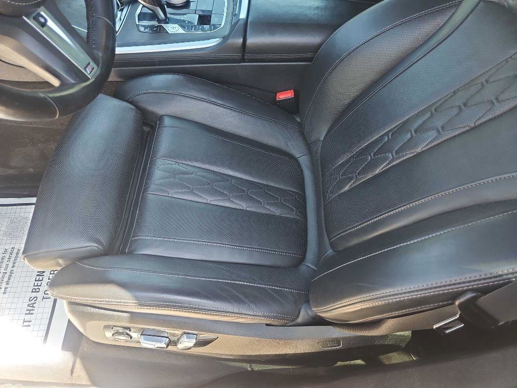 Used 2022 BMW X5 xDrive40i w/ M Sport Package image 16