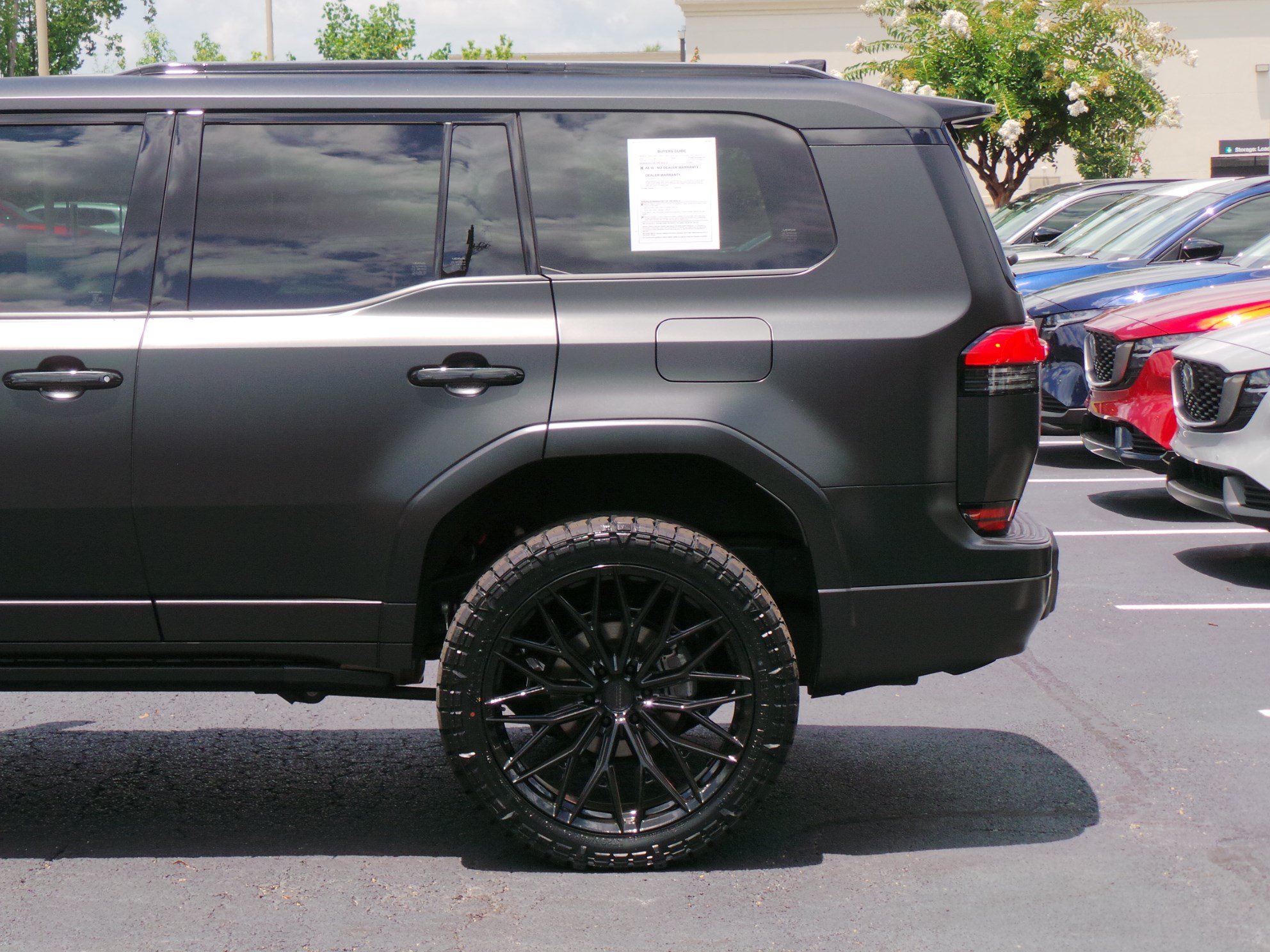 Used 2025 Lexus GX 550 w/ Cold Area Package AWD/4WD image 30