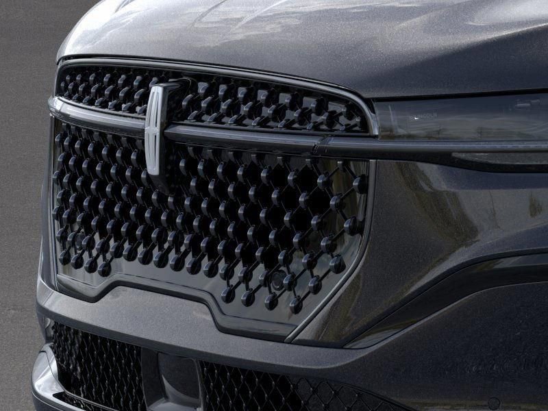 New 2026 Lincoln Nautilus Reserve w/ Jet Appearance Package image 17