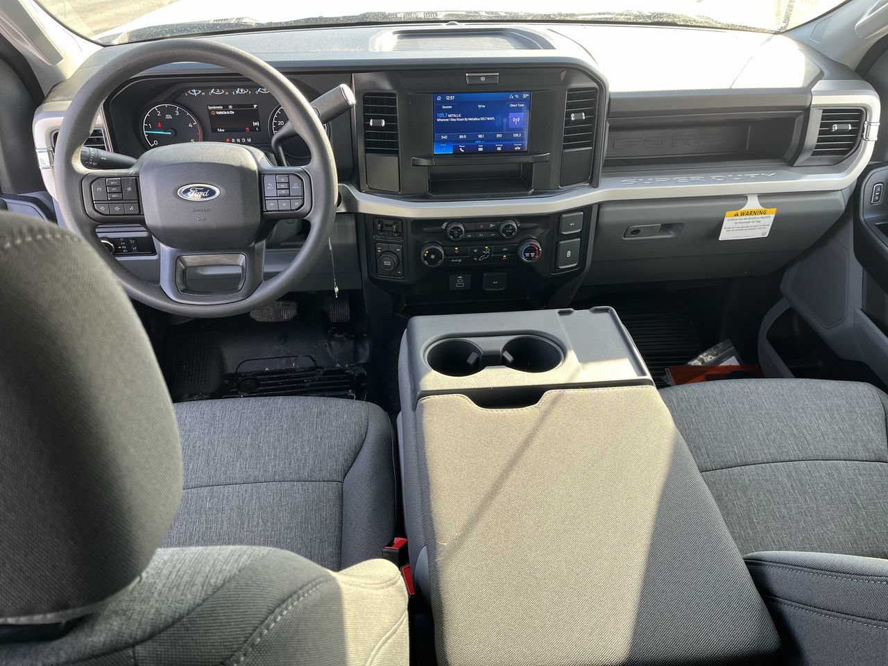New 2025 Ford F550 4x4 SuperCab Super Duty image 4