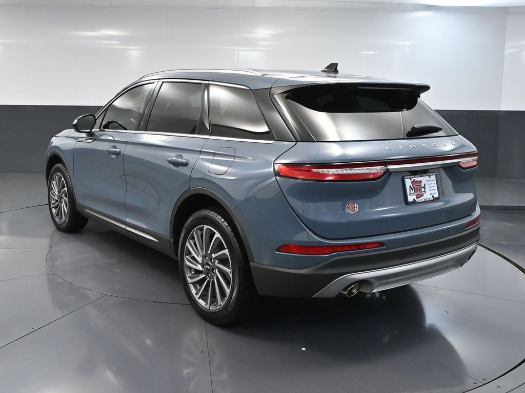 Used 2023 Lincoln Corsair Reserve image 8