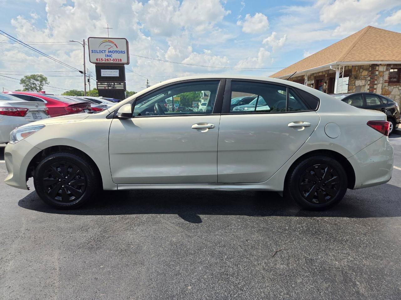 Used 2018 Kia Rio S FWD image 3