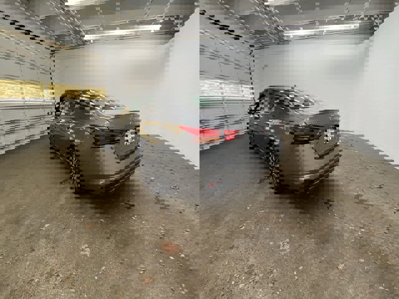 Used 2023 Nissan Altima 2.5 SV image 4