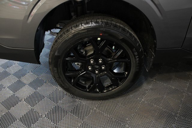 New 2025 Ford Maverick Lariat w/ Black Appearance Package image 26