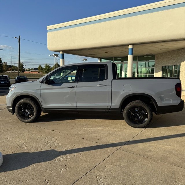 New 2026 Honda Ridgeline Black Edition image 6