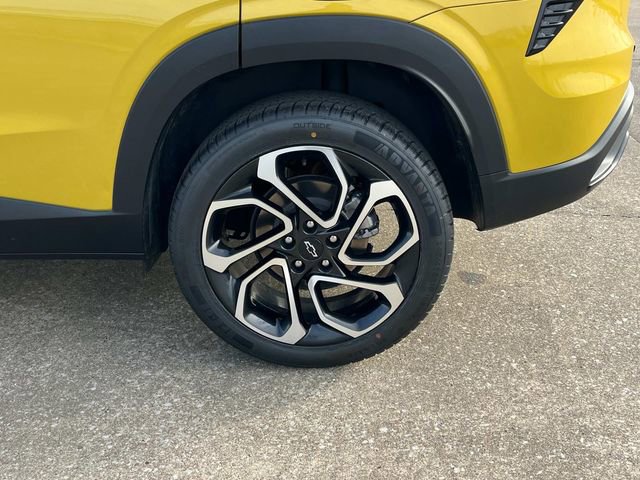 Certified 2024 Chevrolet Trax RS w/ Sunroof Package image 15