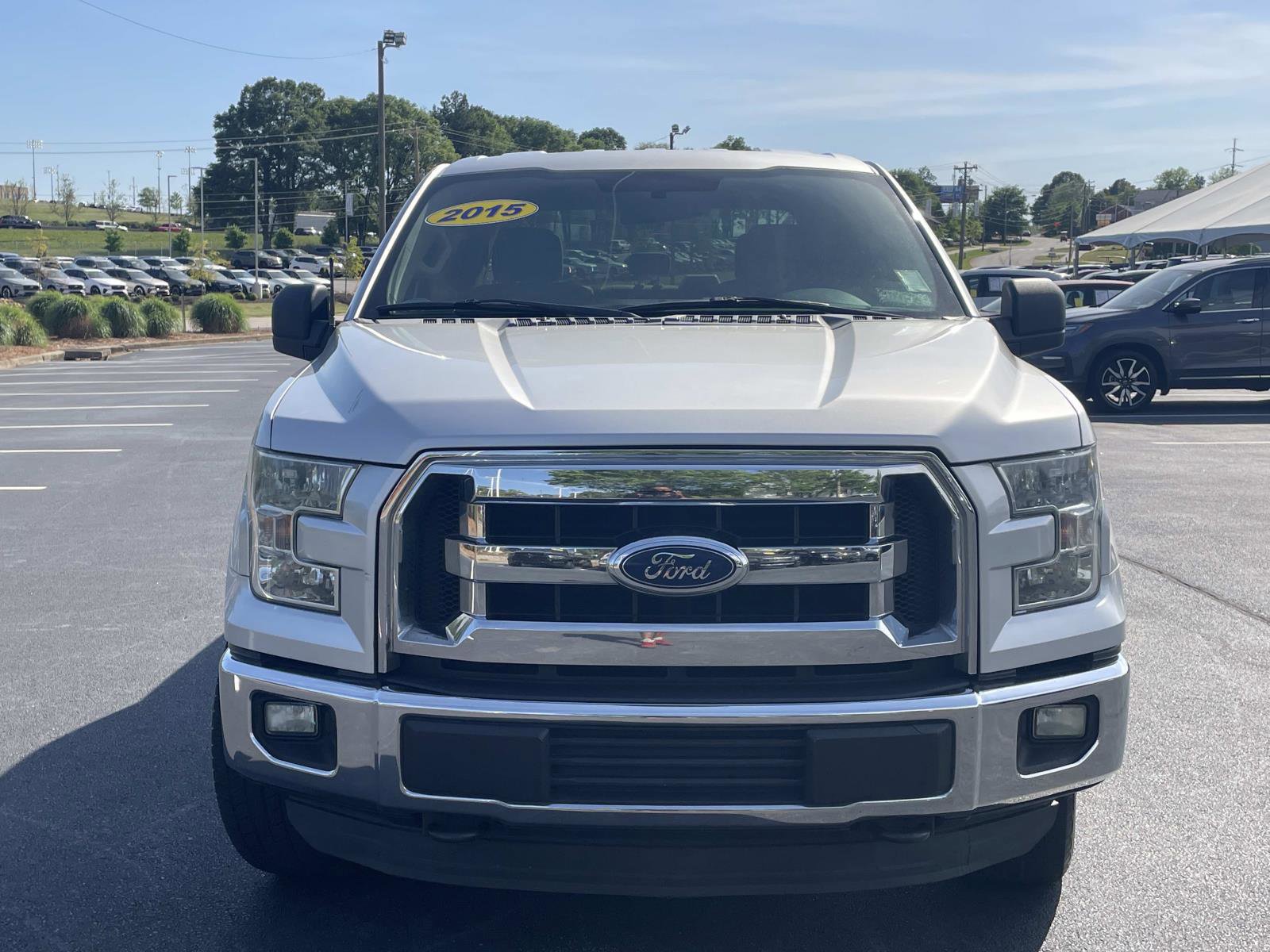 Used 2015 Ford F150 XLT image 2