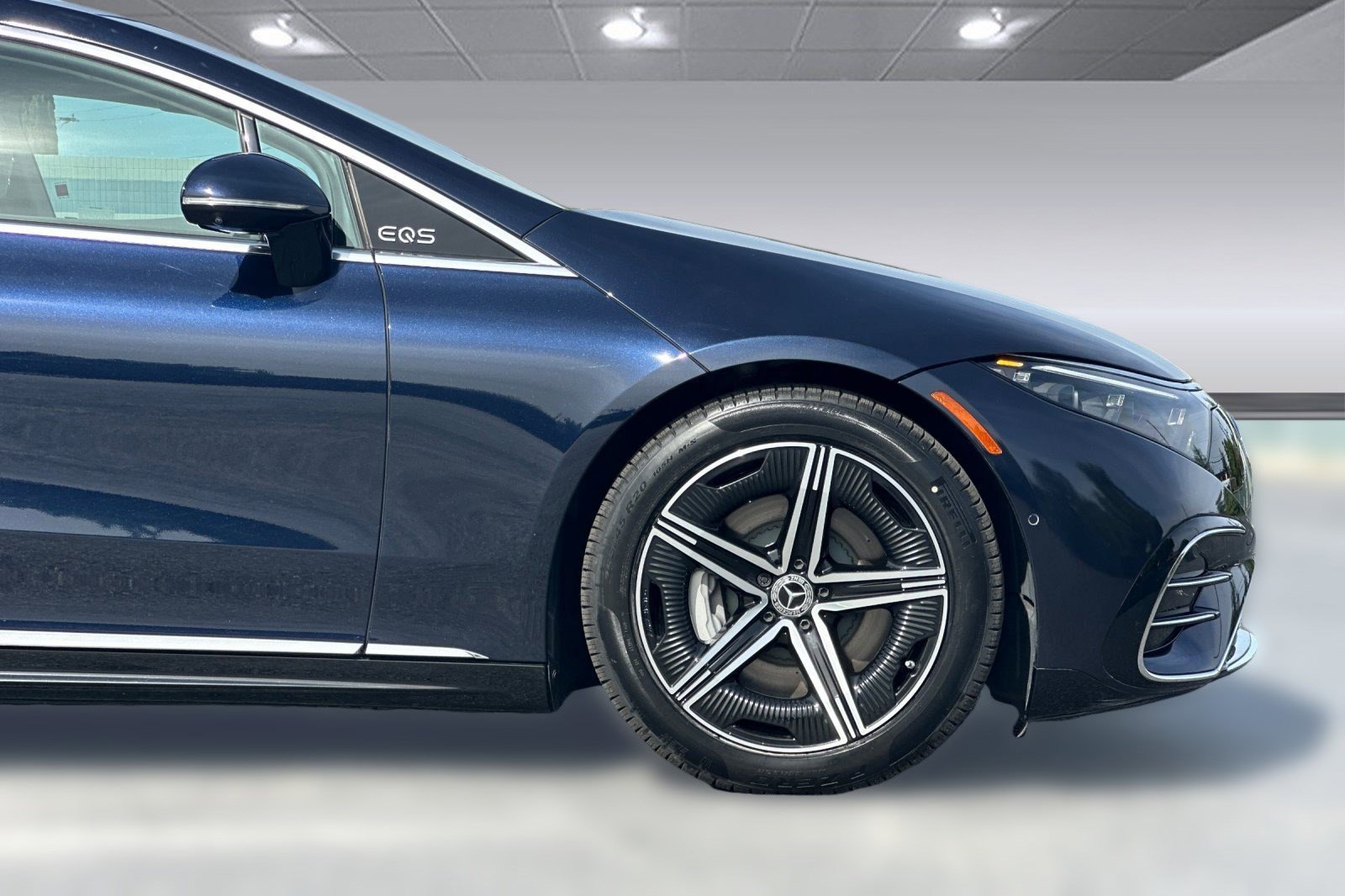 Used 2023 Mercedes-Benz EQS 580 4MATIC Sedan image 34