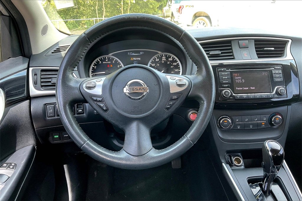 Used 2016 Nissan Sentra SV image 5