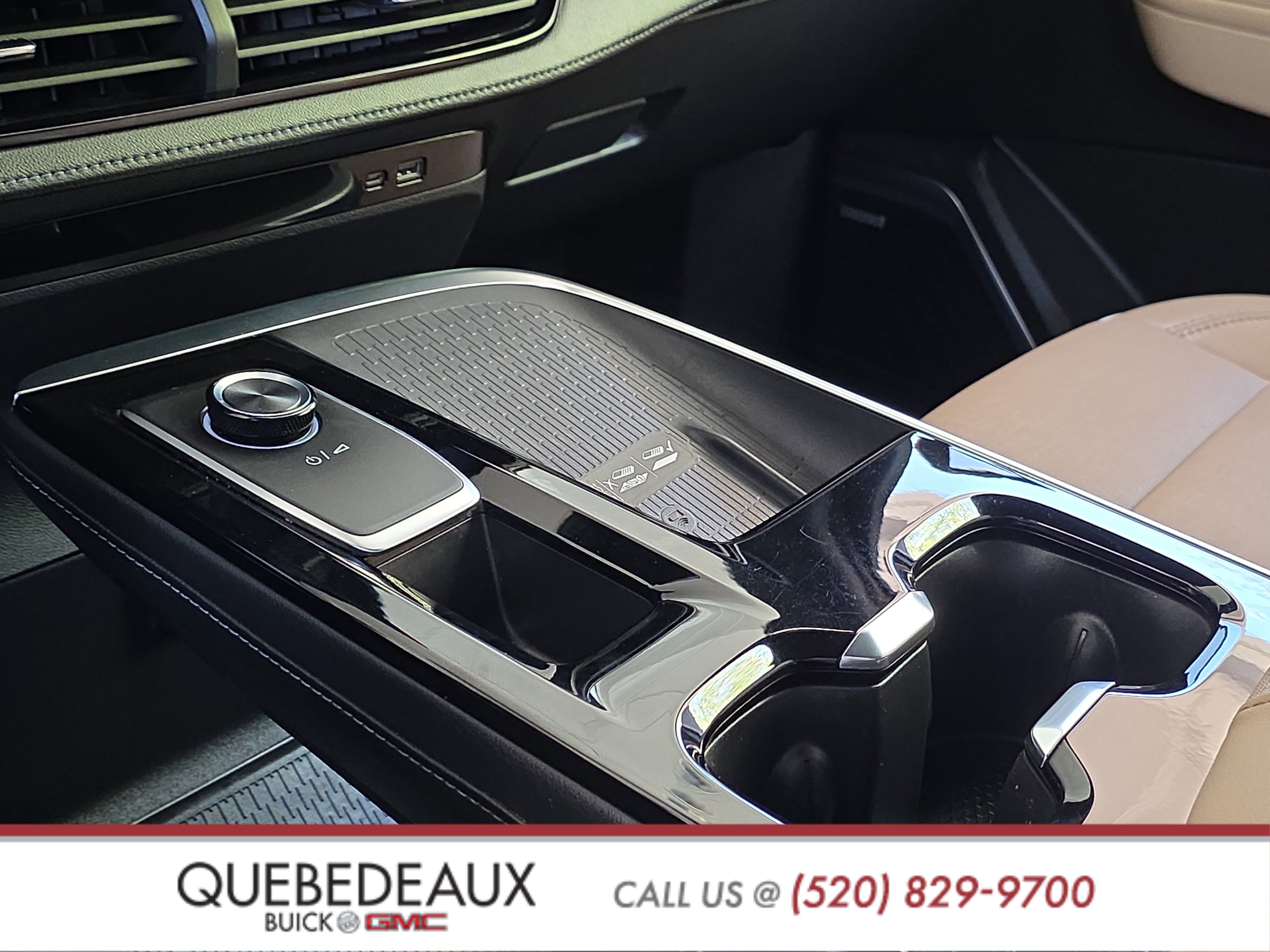 Used 2025 Buick Enclave Preferred FWD image 22