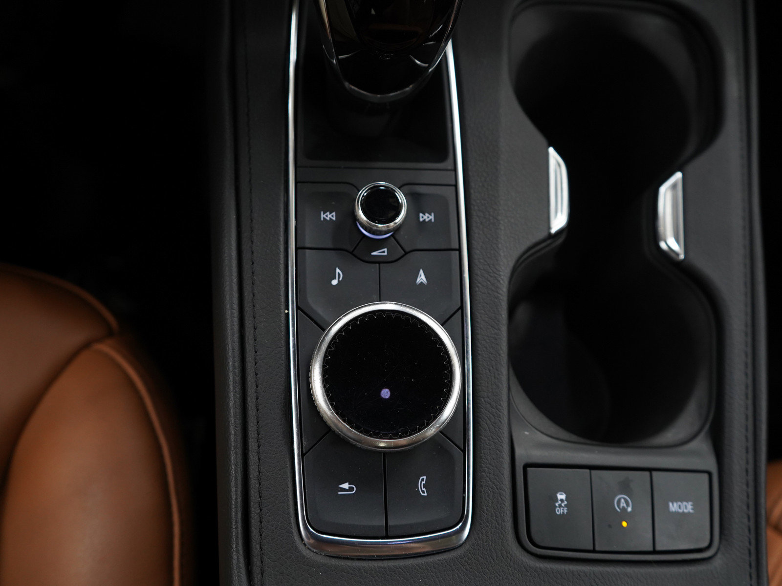 Used 2023 Cadillac XT4 Sport image 25