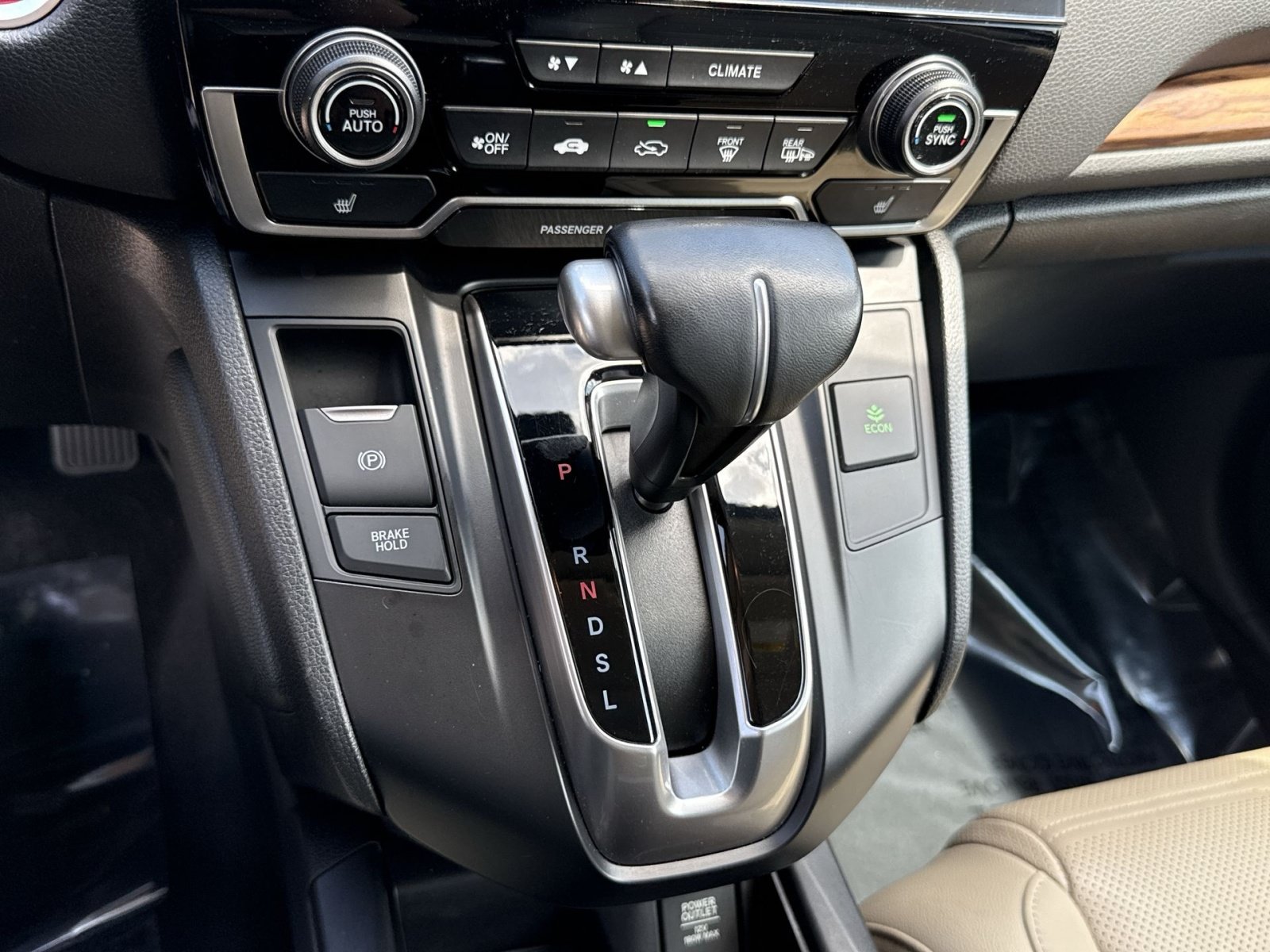 Used 2017 Honda CR-V Touring image 30