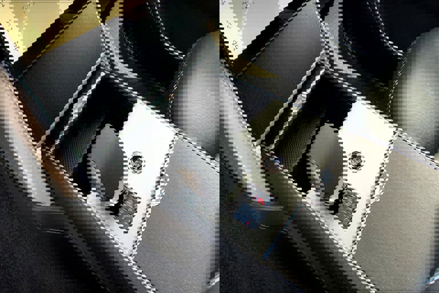 New 2025 Land Rover Range Rover SE image 7