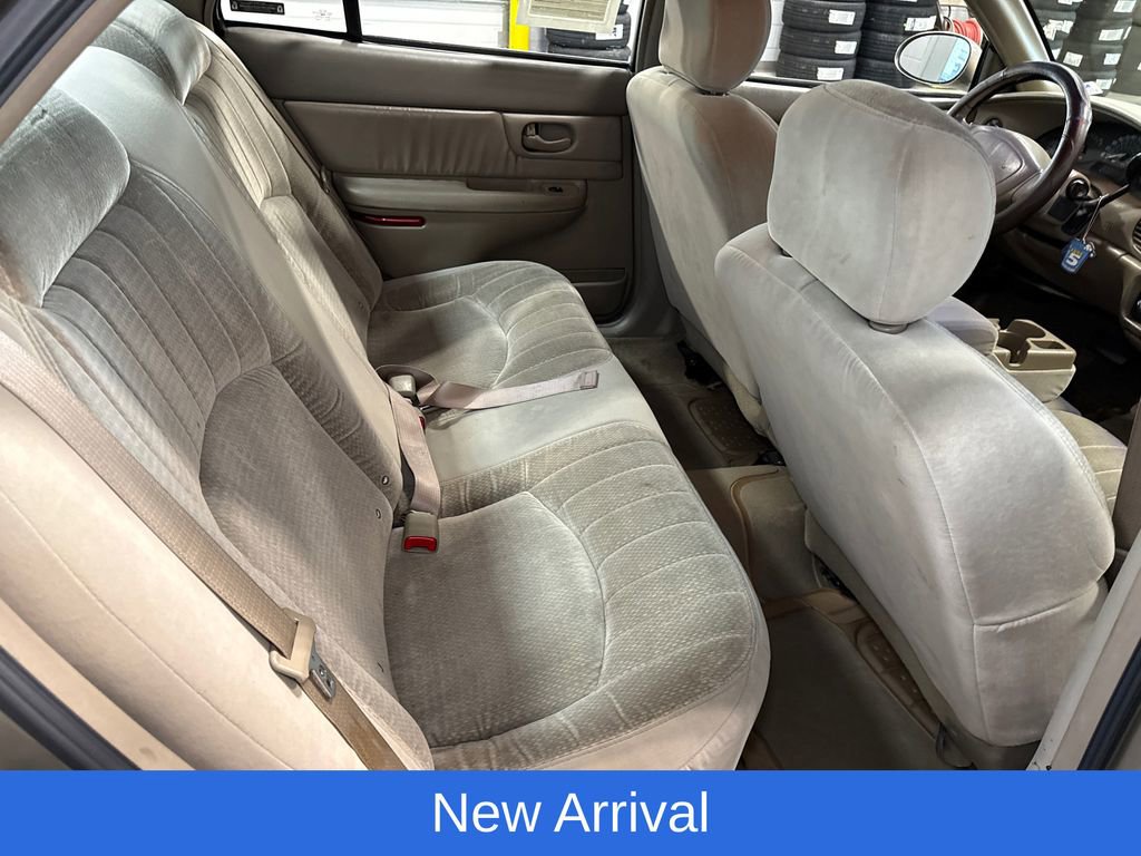 Used 2002 Buick Century Custom w/ Custom Premium Pkg FWD image 11