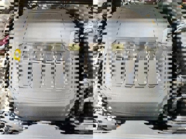 New 2025 Audi Q3 2.0T Premium image 30