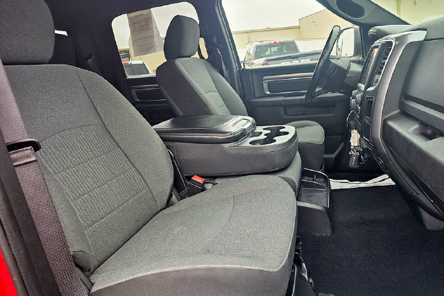Used 2022 RAM 1500 Warlock AWD/4WD image 26