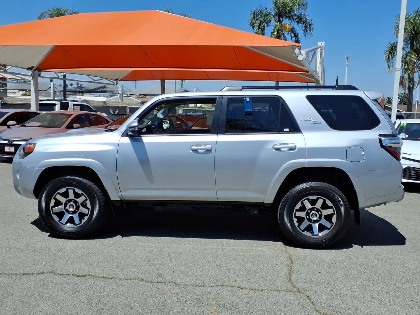 Used 2024 Toyota 4Runner TRD Off-Road Premium w/ Moonroof Package AWD/4WD image 9