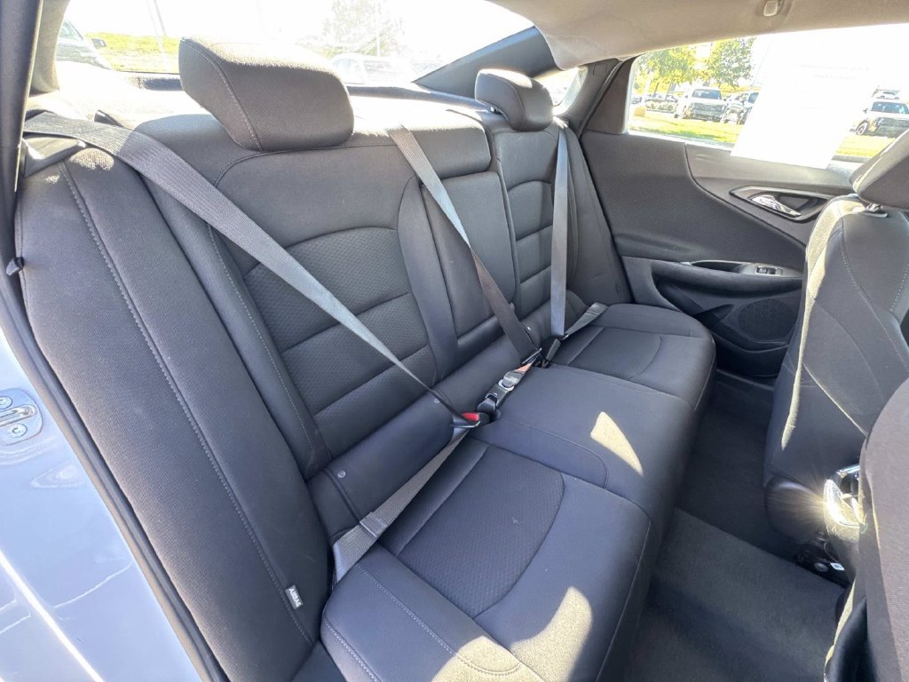 Used 2024 Chevrolet Malibu LT FWD image 12