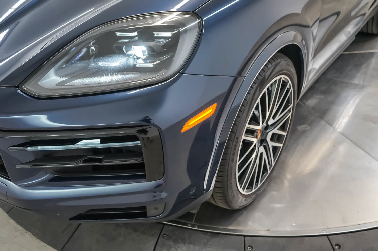Certified 2026 Porsche Cayenne S AWD/4WD image 16