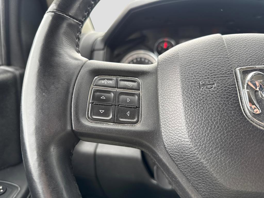 Used 2015 RAM 1500 Sport w/ Black Ram 1500 Sport Group image 17