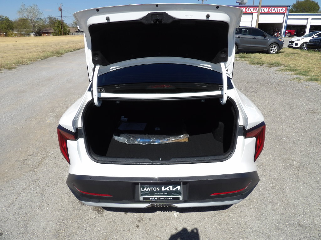 Certified 2025 Kia K4 EX FWD image 8